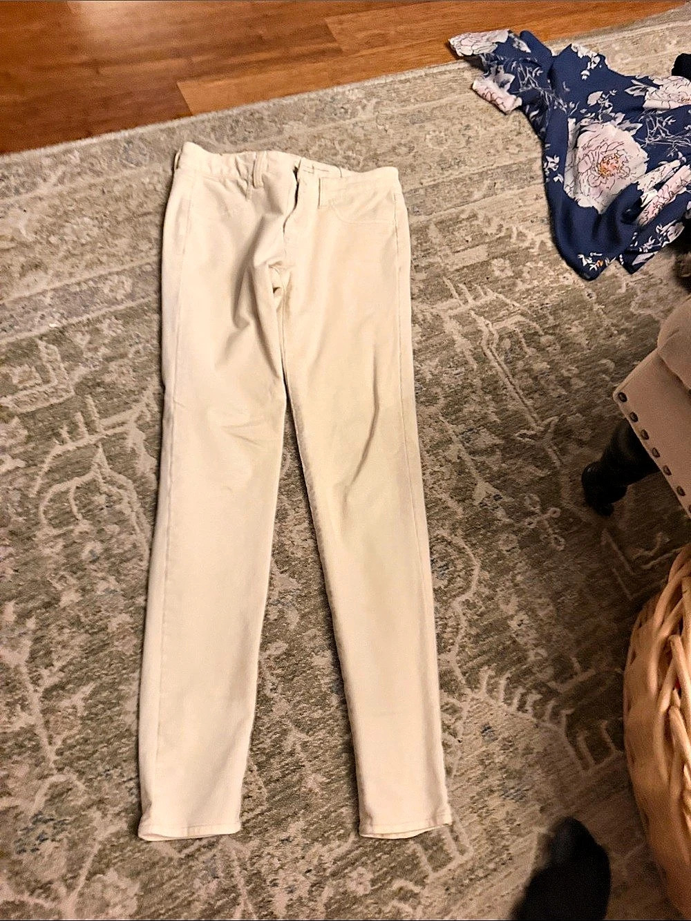 Cream Skinny Pants